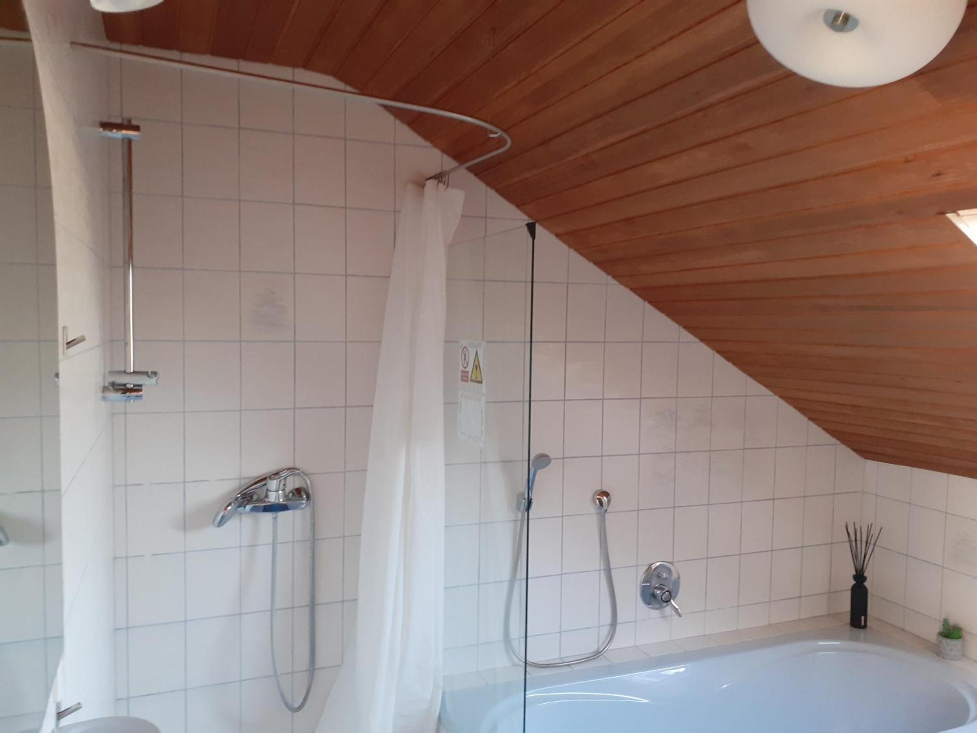Gaestewohnung In Parkstetten Bei Straubing Bagian luar foto